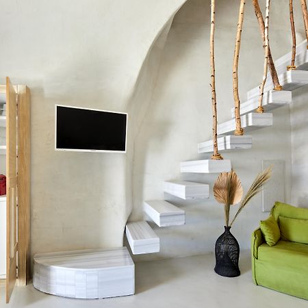 Rhenia'S Suites 이아 외부 사진